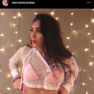 Crop top white sweater